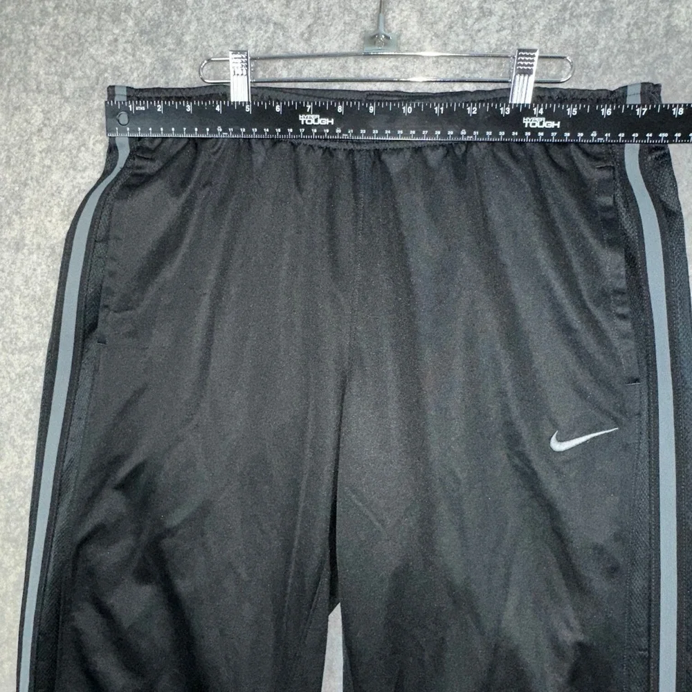 Nike Track Pants Mens L Black Grey Stripe 480238-010 Athletic Training Joggers